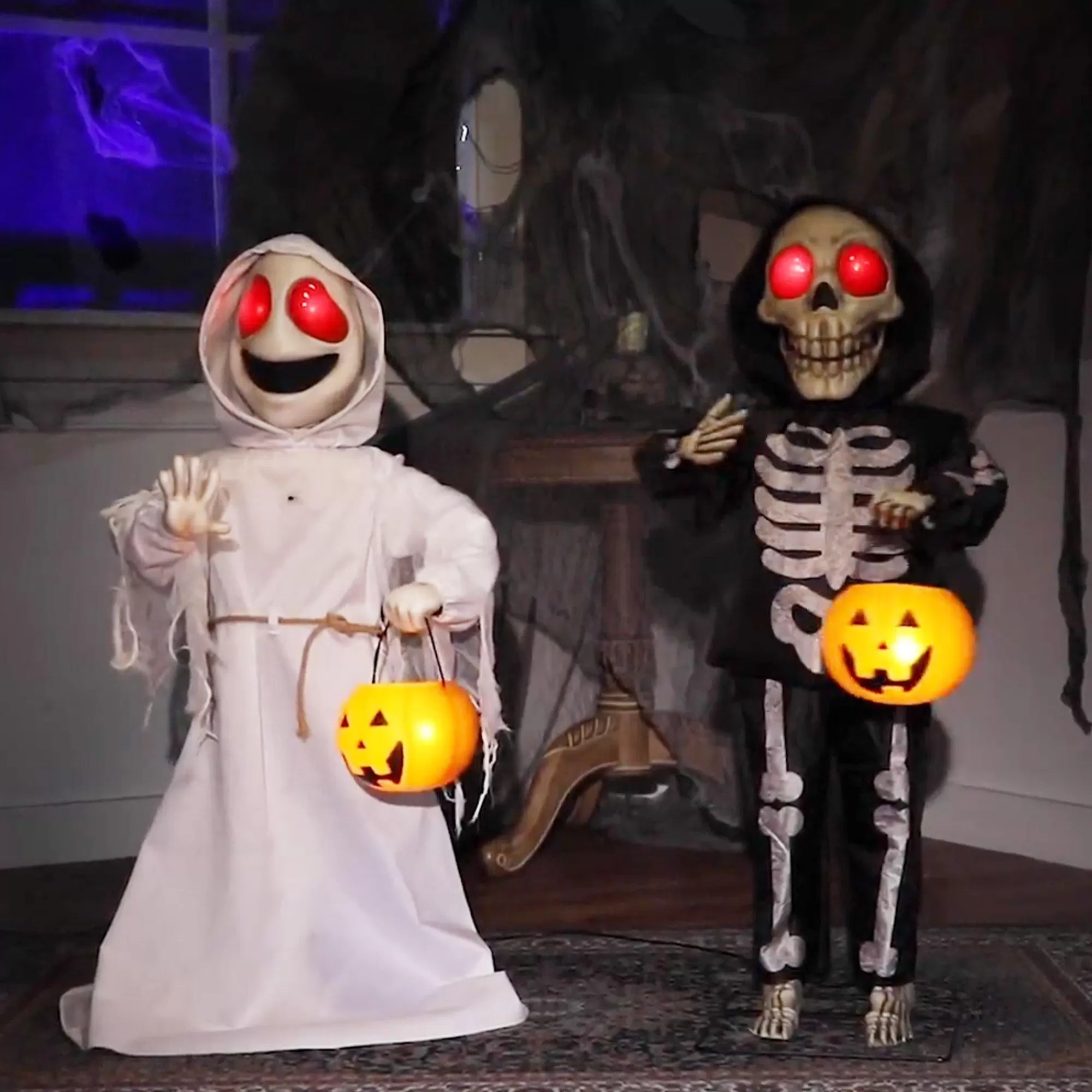 Party City Animatronics | Animatronic Light-Up Talking Ghost & Skeleton Trick-Or-Treaters Decoration, 21In X 36In