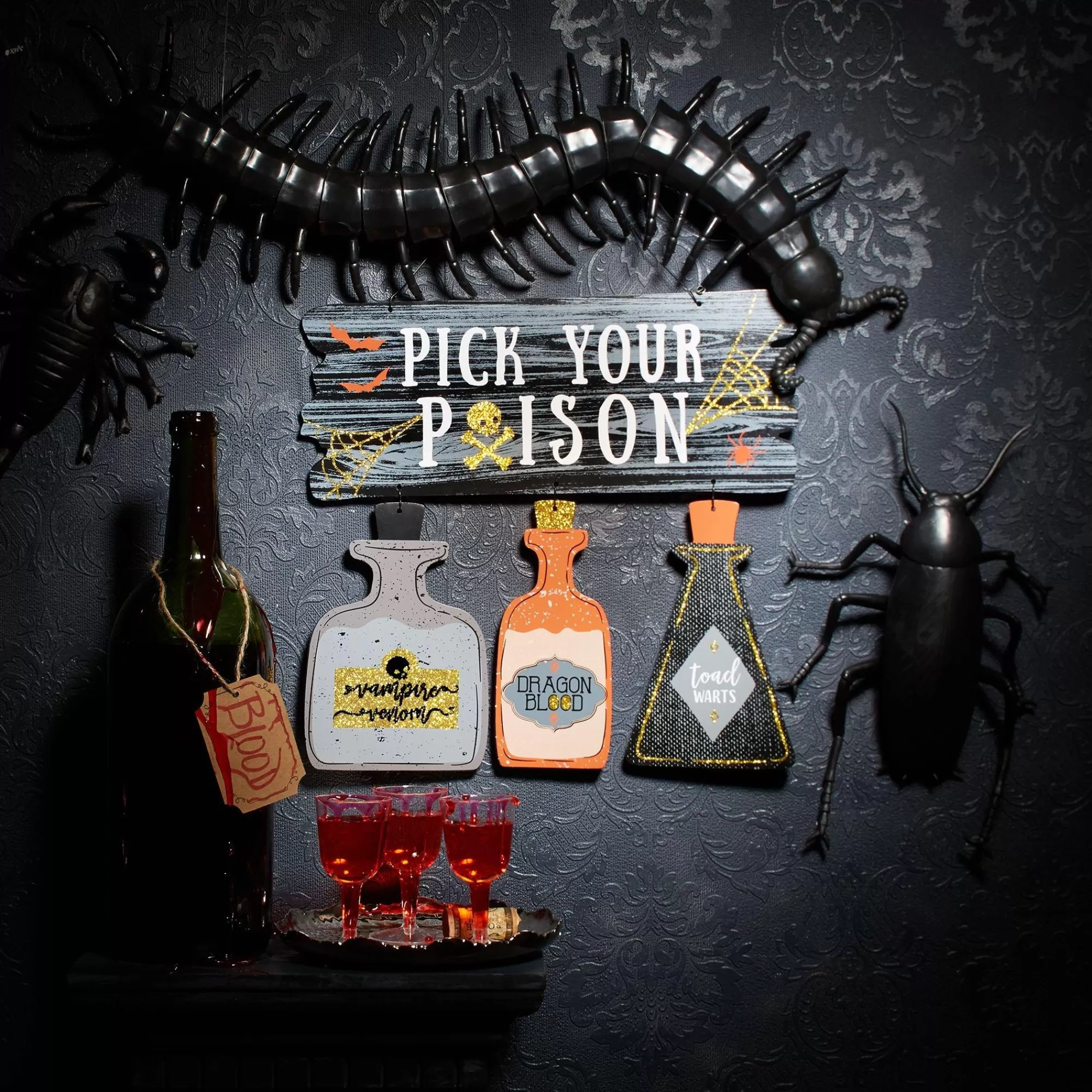 Party City Favors & Favor Bags | Black Cockroach